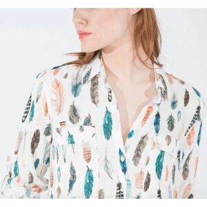 Vilagallo Feather Print Button Down Shirt Womens 44 White Teal Boho Viscose